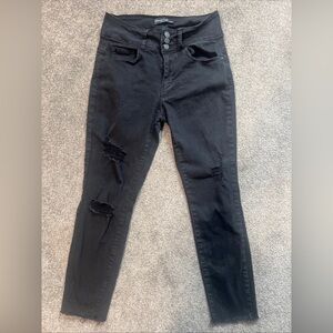 Honey and Bristle Petite Black High-Waist Distressed Women's Jeans